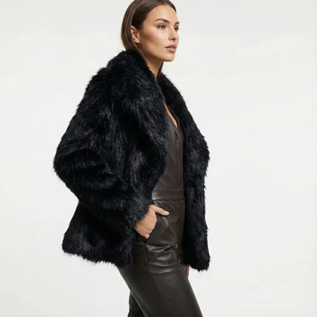 מעיל פרווה אירופאי לאישה